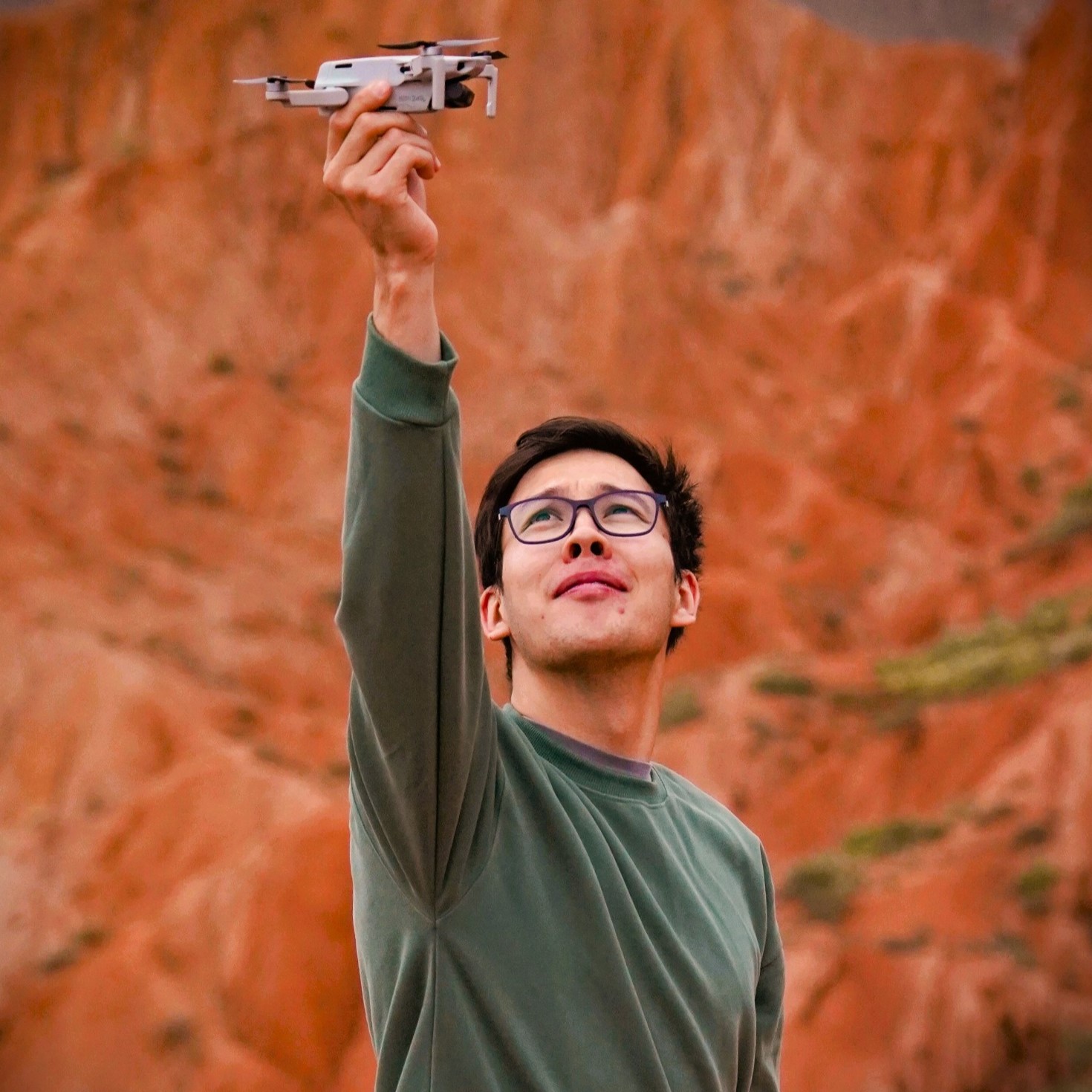 Ali - Founder of Offroad Kyrgyzstan, expert drone pilot and 4x4 expedition leader